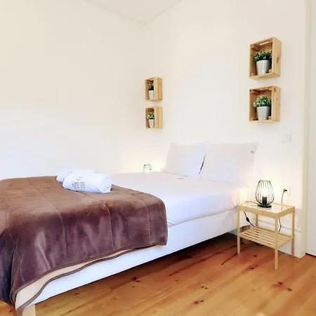 Bonjardim Blue F Apartment *